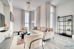 Placid 2BR with Assistant Room at Mesk 1 Midtown Dubai Production City by Deluxe Holiday Homes